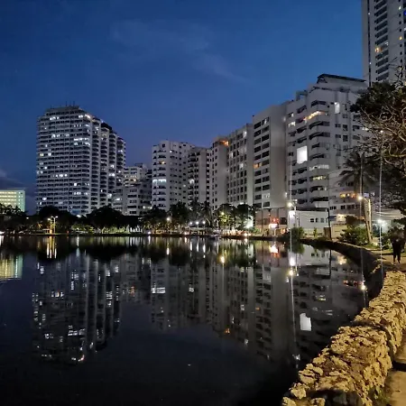 Apartamento Apartasuite El Laguito Cartagena