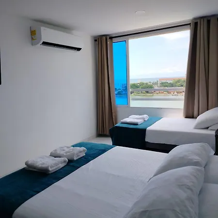 Apartasuite El Laguito