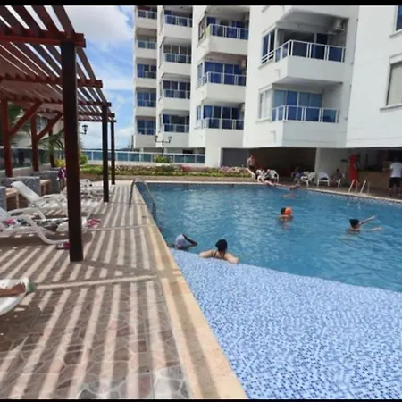 Apartamento Apartasuite El Laguito Cartagena